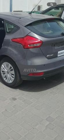 4 جنوط مع أغطية محور مقاس 16 بوصة لسيارة Ford Focus