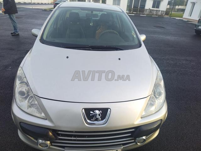 بيجو 307 ديزل يدوية 2007 في العرائش