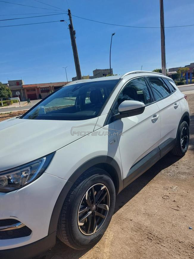 opel Grandland x en bonne état 