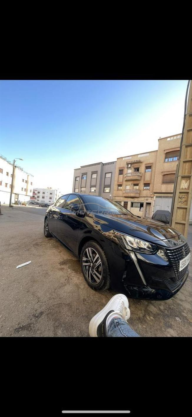 Peugeot 208 Diesel Manuelle 2023 à Agadir