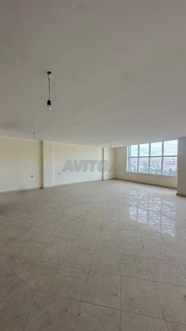 مكتب للكراء وسط المدينة قرب مسجد باصو - 2