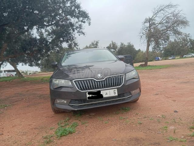 سكودا سوبيرب ديزل أوتوماتيكية 2016 في سلا - 2