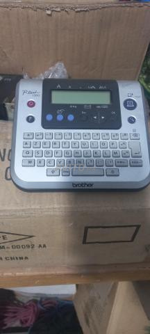 Étiqueteuse prof Brother P-Touch 1280 3 RIBONS - 2