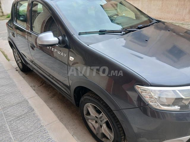 Voiture Dacia Stepway à vendre