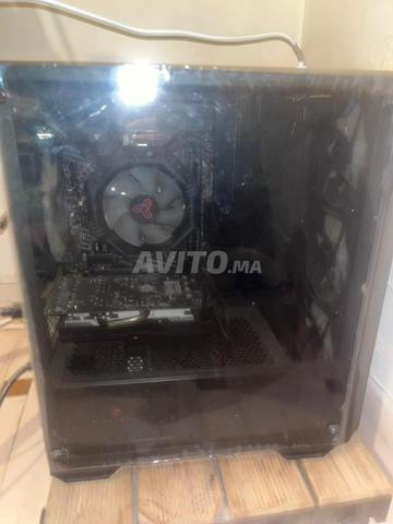 PC gamer fix écran 180hz clavier souris