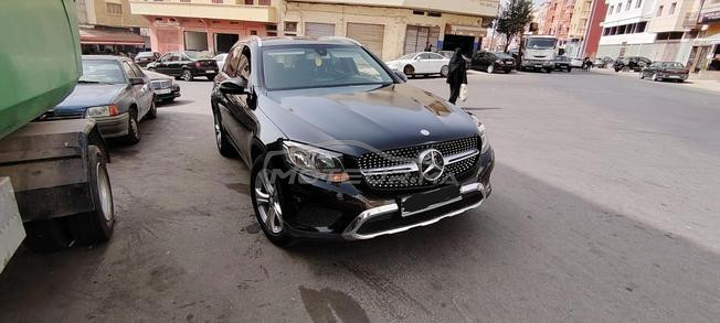 glc x253 2017 4 matic bonne état 