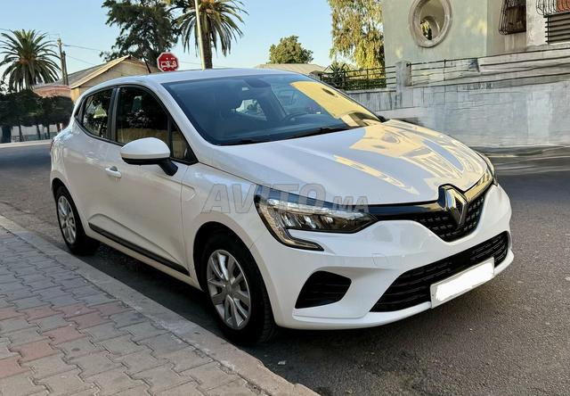 رونو كليو 5 مانيوال 2021 في الرباط