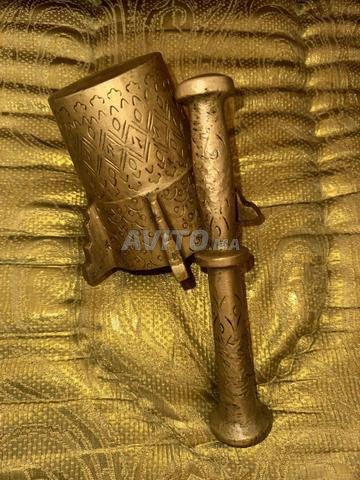 تحفة نحاسية قديمة، عمرها أكثر من 150 عامًا