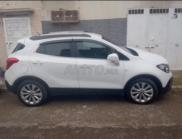 أوبل موكا ديزل أوتوماتيكية 2016 في القنيطرة