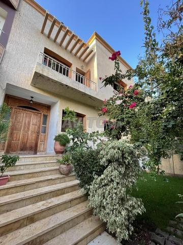 Villa à Vendre à Sala al Jadida