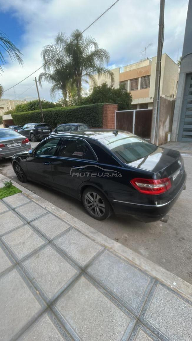 vend Mercedes E 220 tbe