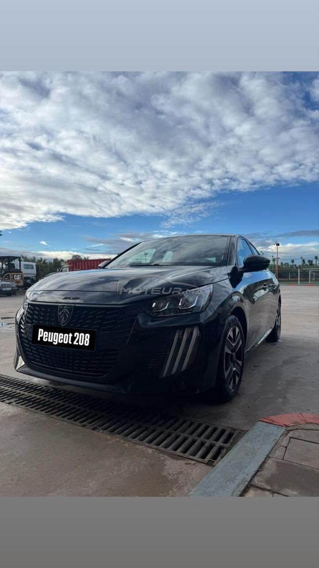 Peugeot 208 Essence Manuelle 2024 à Marrakech