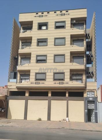 Vente ou location d'un local commercial à Settat, avenue Lalla Aïcha