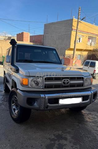 تويوتا لاند كروزر