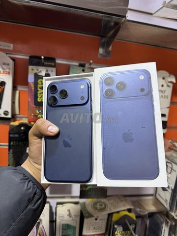 iPhone 17 Pro max 256 Bleu 🍎