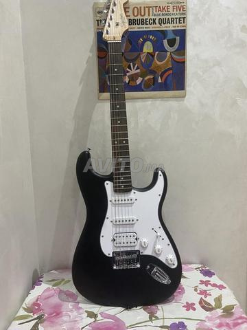 Guitare électrique squier fender