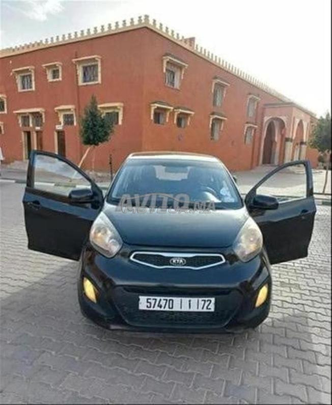 Kia Picanto Essence Manuelle 2013 à Sidi Bouzid