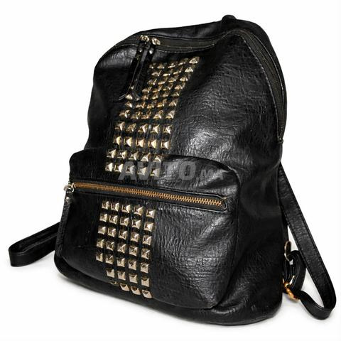 حقيبة ظهر جلدية أصلية عتيقة نادرة - 2