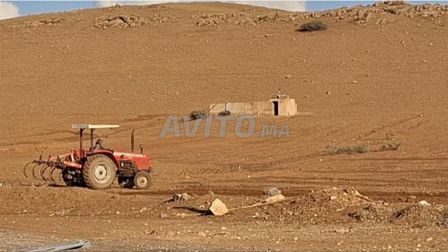 Carrière et ferme à vendre – مقلع وضيعة للبيع