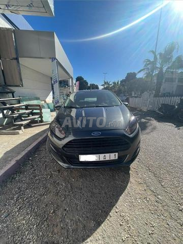 Ford Fiesta Essence Manuelle 2015 à Al Hoceima