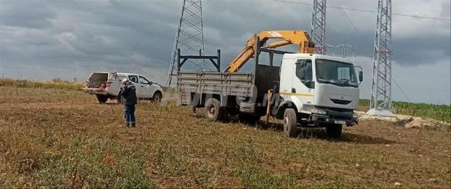 Camion à louer location camion grue