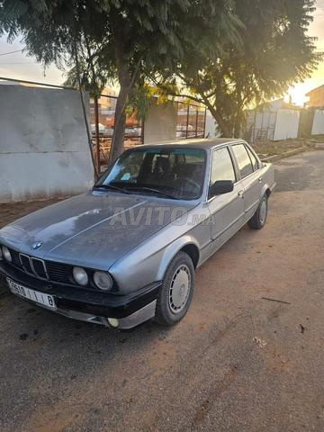 BMW Série 3 Diesel Manuelle 1987 à Rabat