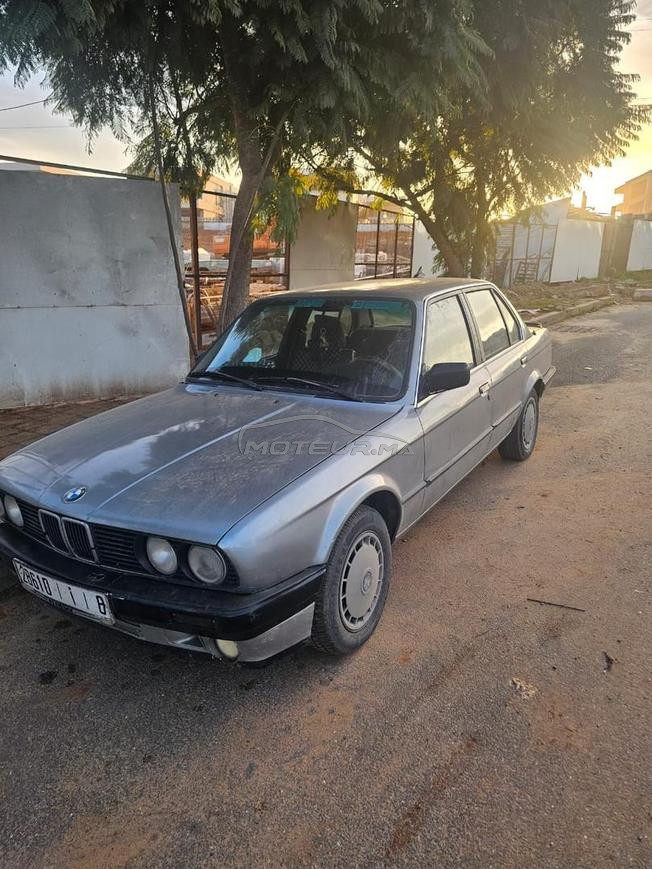 BMW Série 3 Diesel Manuelle 1987 à Rabat