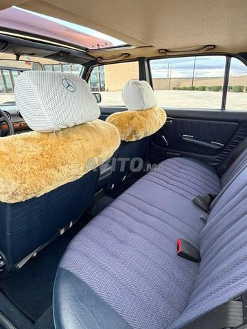 Mercedes-Benz 300 D 1982 photo 3