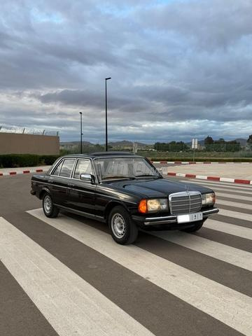 300 d