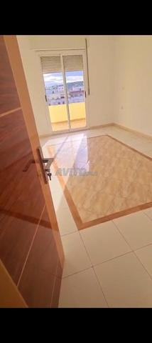 شقة للإيجار كزناية