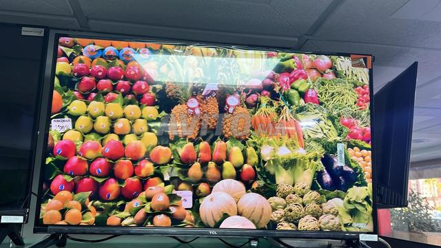 Téléviseur de marque Tcl de taille 32 Pouce 32 Pouce