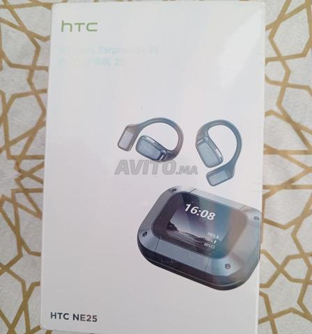 HTC NE25 traduction en 134 langues 60 heures - 2