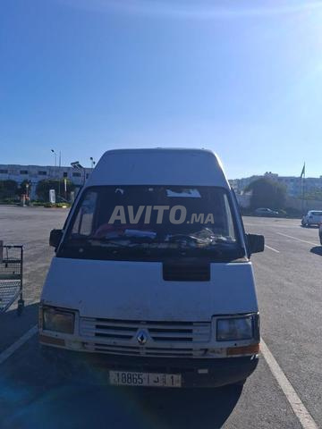 رونو ترافيك ديزل يدوي 1992 في سلا