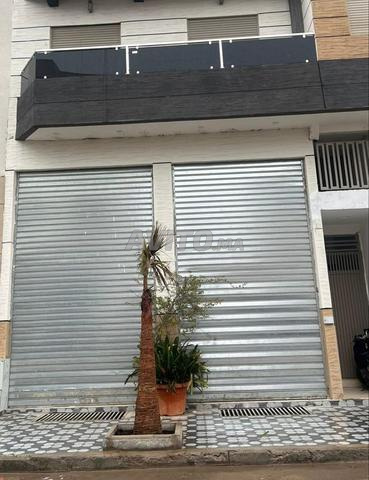 A louer Local Commercial Dar Bouazza