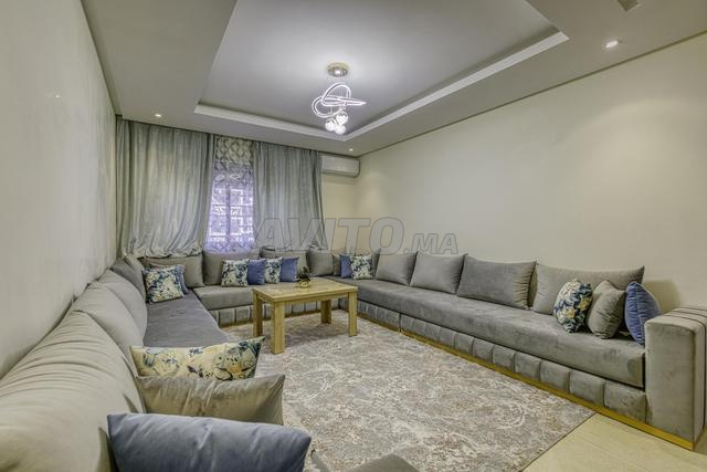 شقة للإيجار 100 متر مربع في أكادير