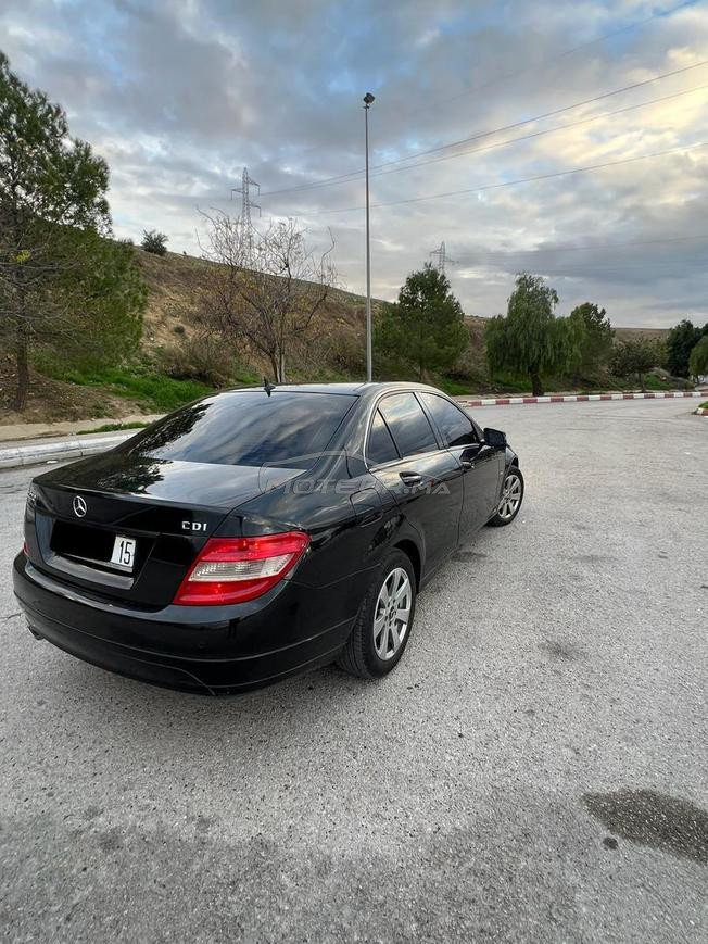 Mercedes-Benz C220 – Modèle 2009