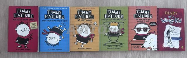 مجموعة من 6 كتب باللغة الإنجليزية للبيع