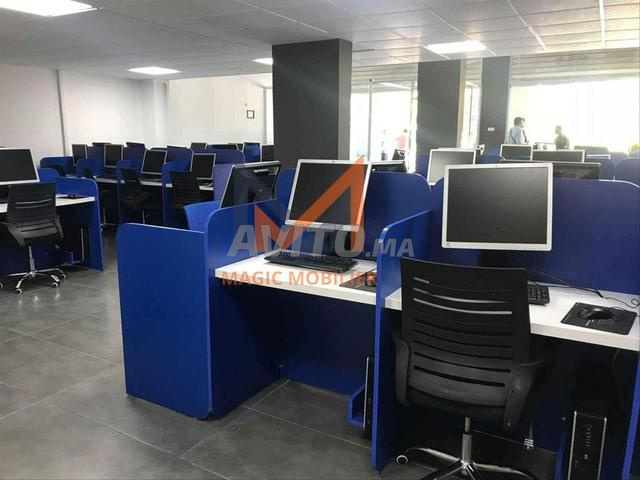 مكتب بنش اقتصادي - مركز اتصال