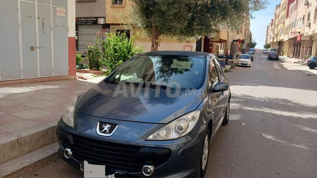 307 6 حصان حالة جيدة جدا