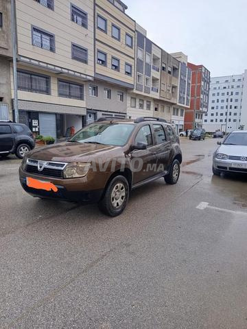 سيارة دوستر موديل 2012 للبيع في حالة جيدة