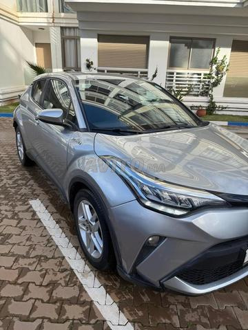 تويوتا CHR بنزين هايبرد اليد الأولى