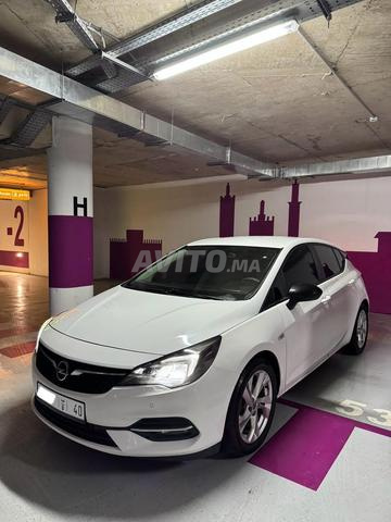 Opel Astra Diesel Manuelle 2021 à Tanger