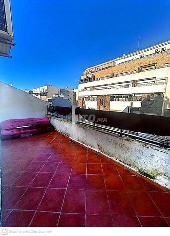 Opportunité près de la mer, parking et terrasse