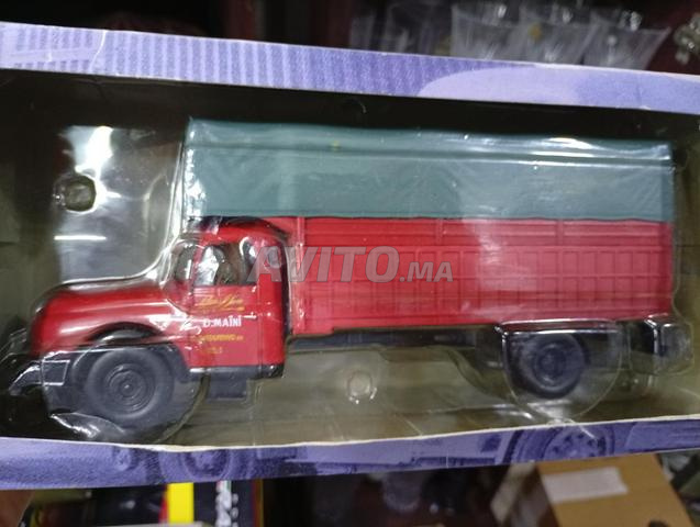 Miniature de collection métal échelle 1/43