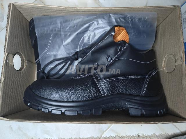 Chaussure de travail