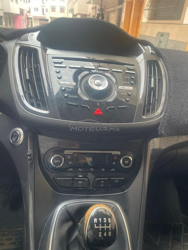 ford kuga 2016