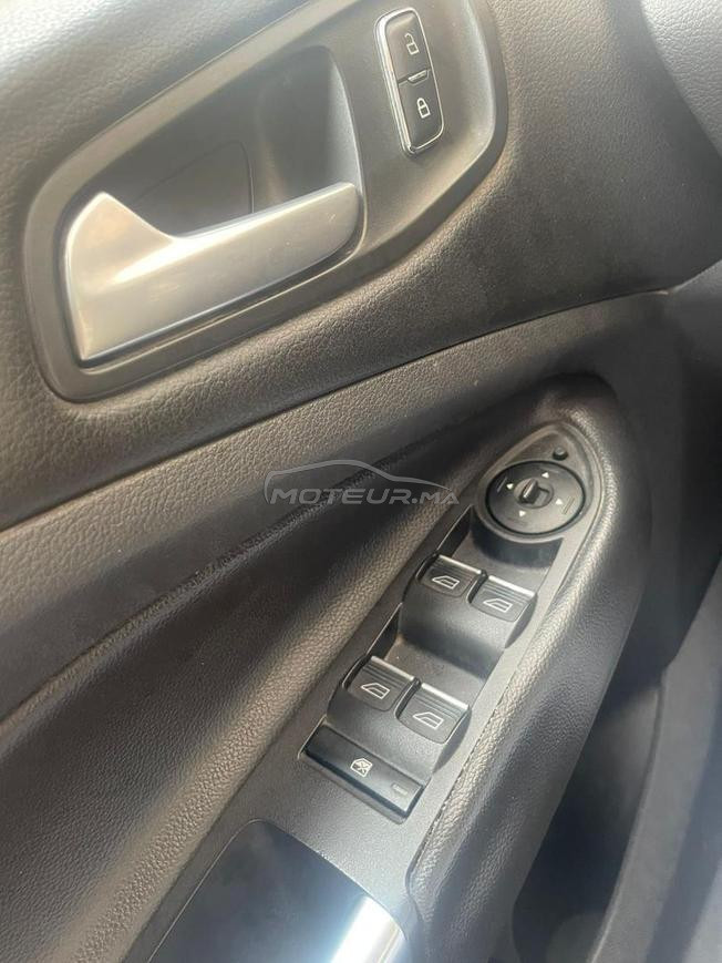 ford kuga 2016