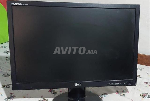 شاشة LG FLATRON