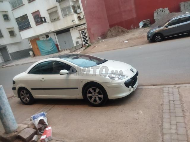 307 Peugeot très bonne eta