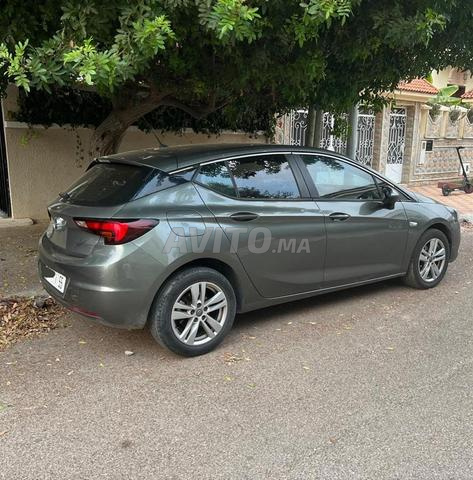 أوبل أسترا 2021 بعدد كيلومترات منخفض